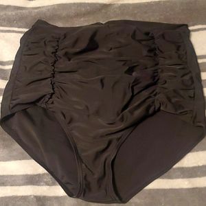 Ruched high waisted swim bottoms